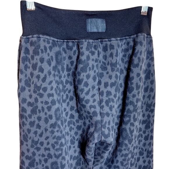 Victoria Secret Cheeta print high rise lace up jogger sweatpants size small - Picture 3 of 6